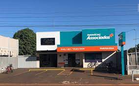 Farmácias Associadas FARMAVIDA - NiceLocal - BR.COM br.com https://nicelocal.br.com › drugstore › farmacias_associ... Farmácias Associadas FARMAVIDA,: fotos e 2 comentários no ... Endereço. Brasil, 79215-000, MS, Av. Reginaldo Lemes da Silva, 897 - Dois Irmãos do Buriti.